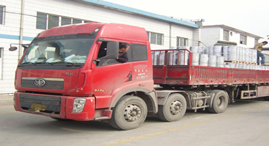 银箭铝银浆装车物流.jpg 银箭铝银浆装车物流.jpg